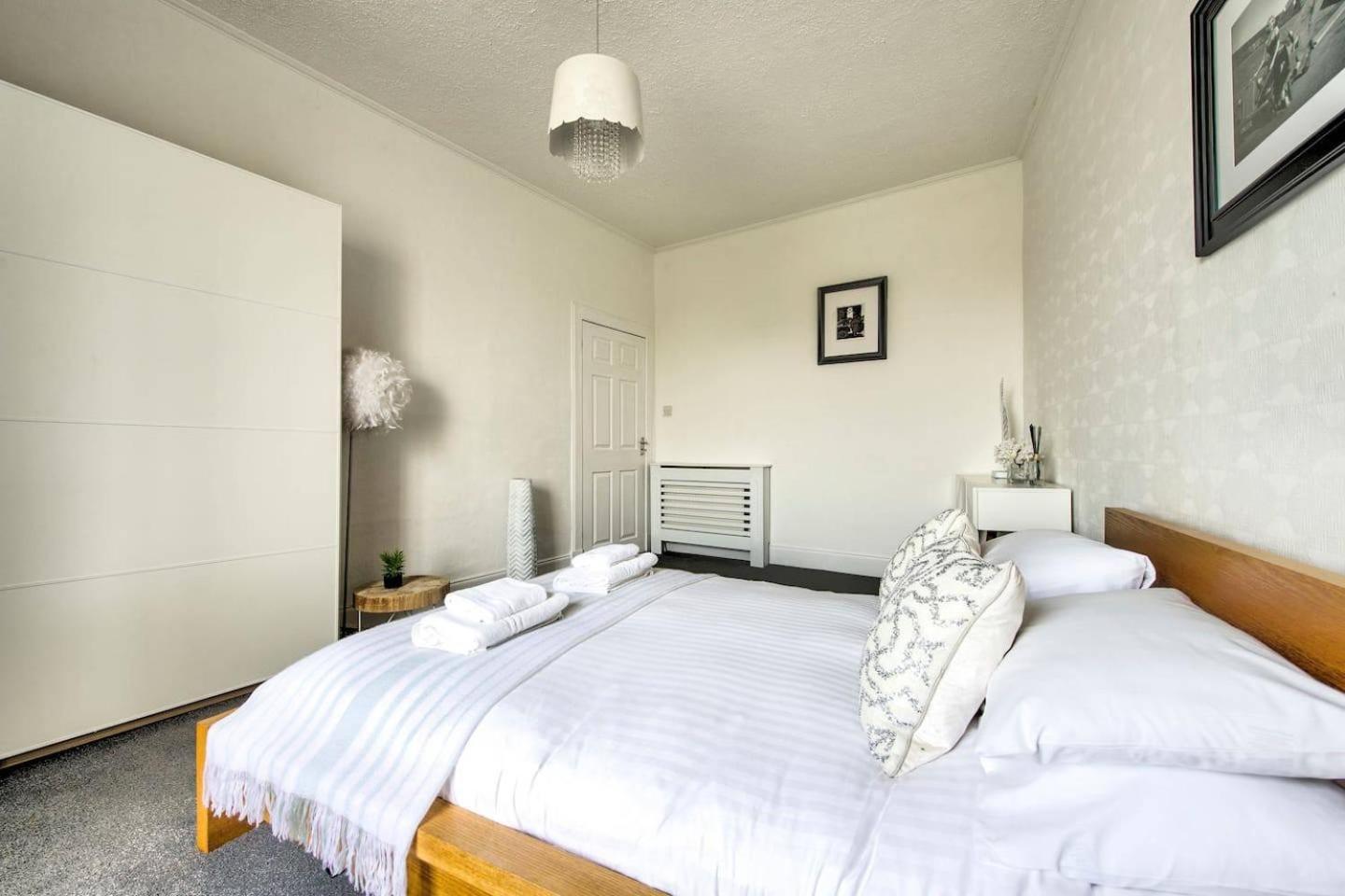 Guestready - Modern 2Br Home On The Royal Mile! Эдинбург Экстерьер фото