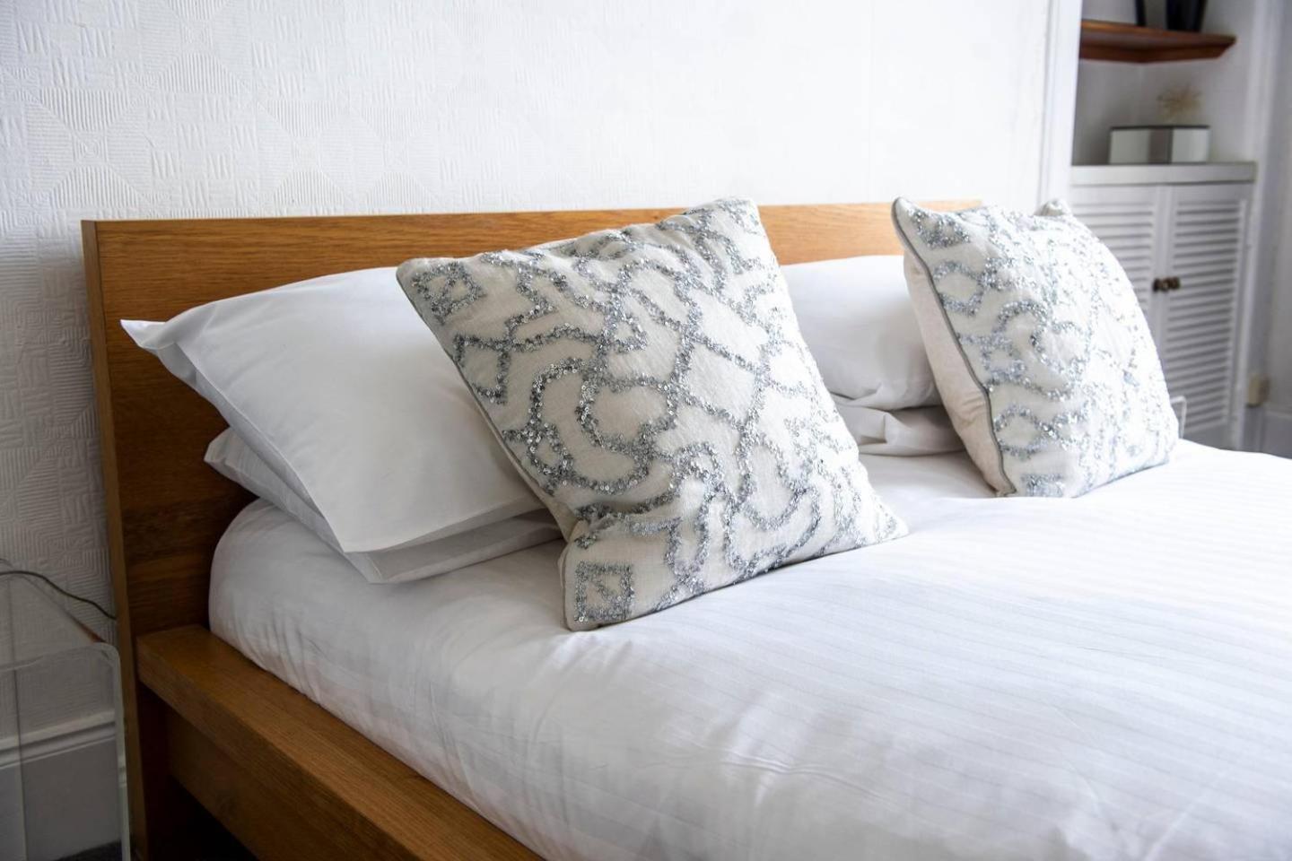 Guestready - Modern 2Br Home On The Royal Mile! Эдинбург Экстерьер фото